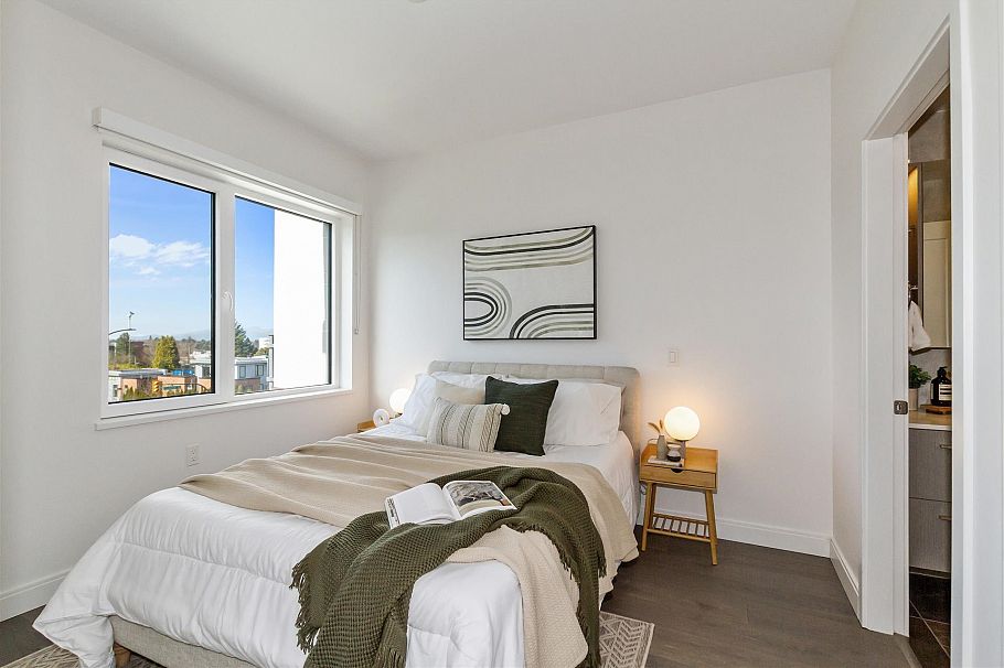 302 4908 Cambie Street Vancouver, BC - 9