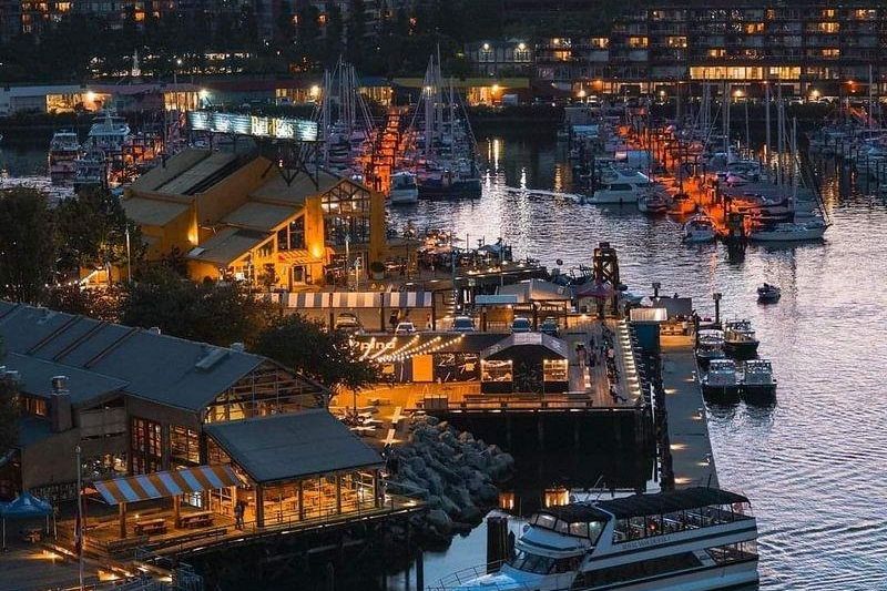 2302 1500 Howe Street Vancouver, BC - 1