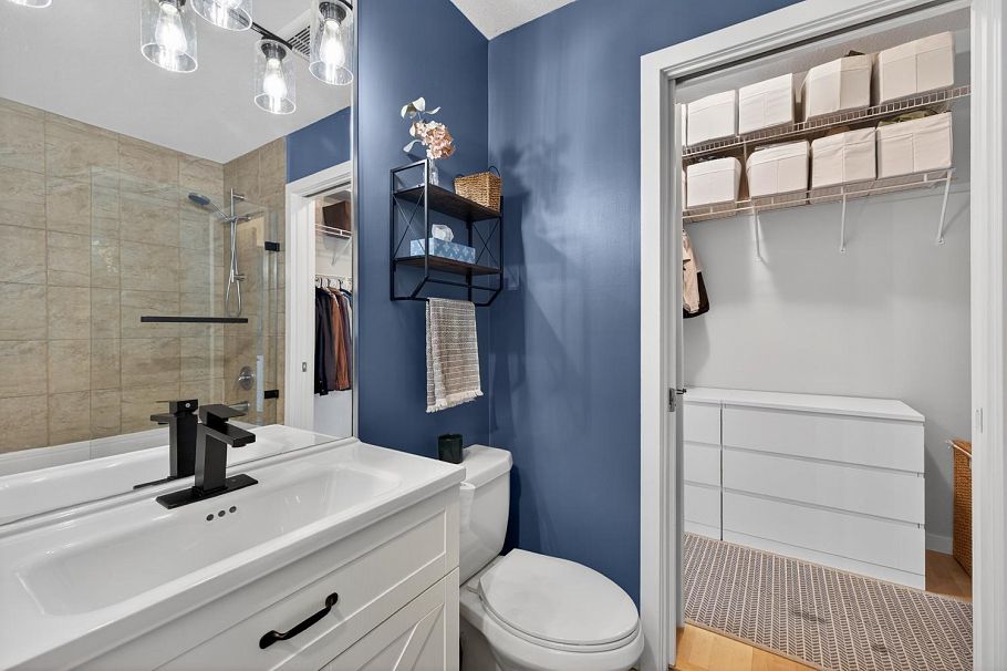 222 560 Raven Woods Drive North Vancouver, BC - 17