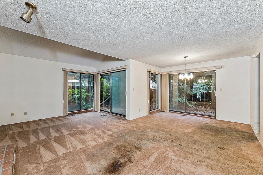 1494 Ross Road North Vancouver, BC - 7