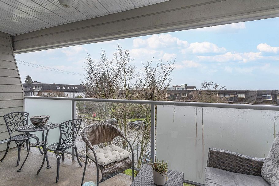 201 308 W 2nd Street North Vancouver, BC - 19