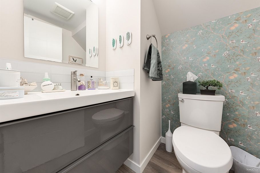 949 Hartford Place North Vancouver, BC - 30