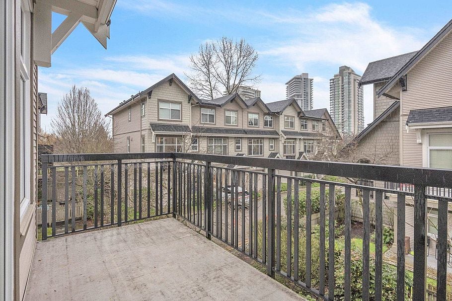 717 Premier Street North Vancouver, BC - 36