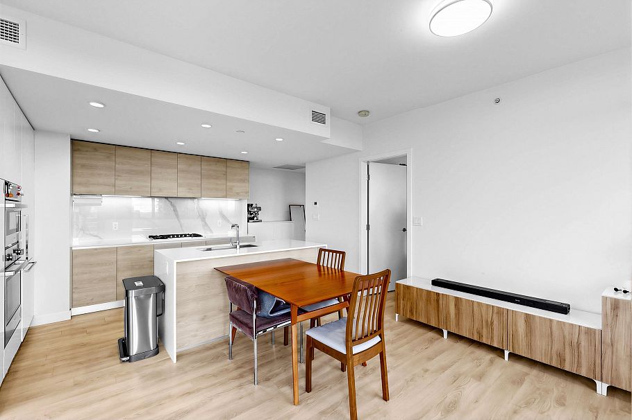 2602 2085 Skyline Court Burnaby, BC - 19