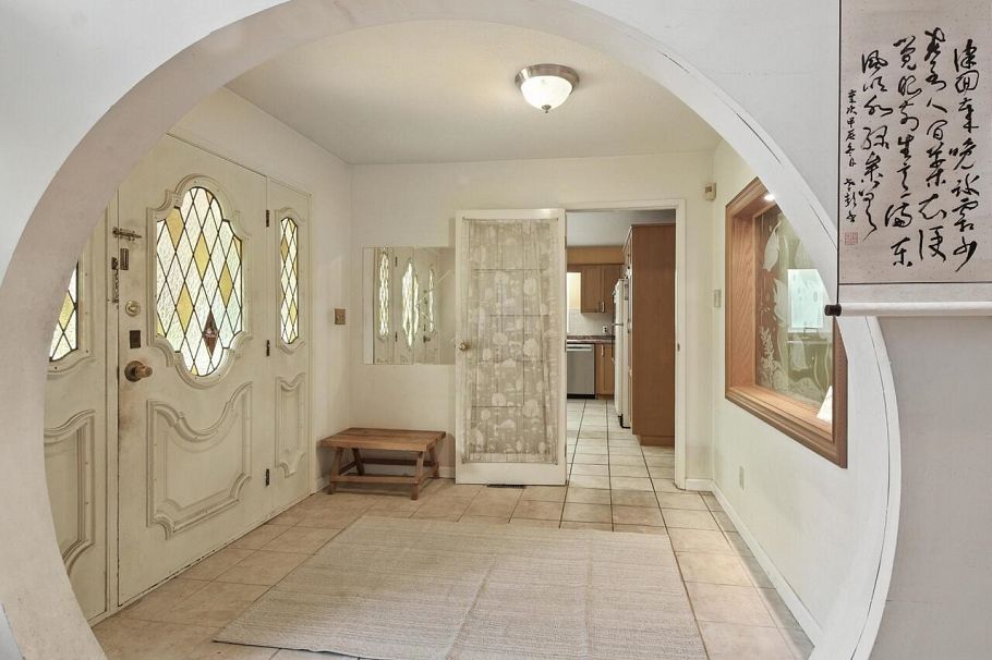 6710 Radisson Street Vancouver, BC - 5