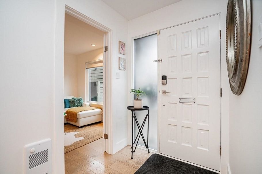 3988 Parkway Drive Vancouver, BC - 20