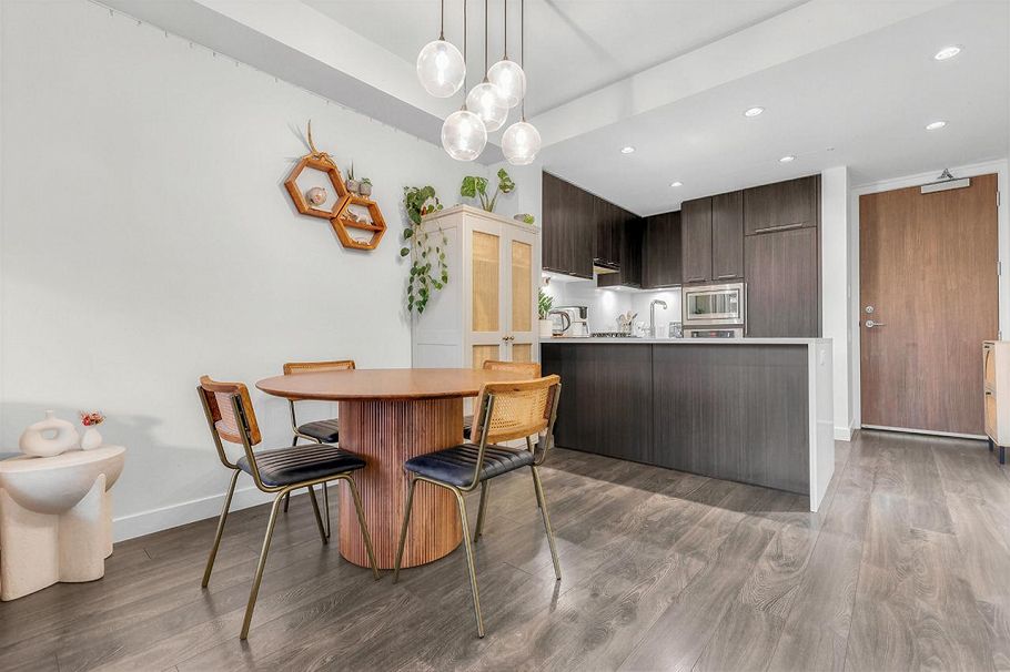 501 6633 Cambie Street Vancouver, BC - 17