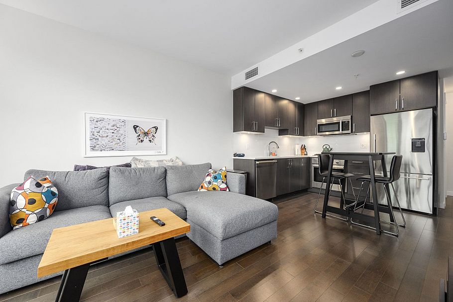 708 1708 Ontario Street Vancouver, BC - 7