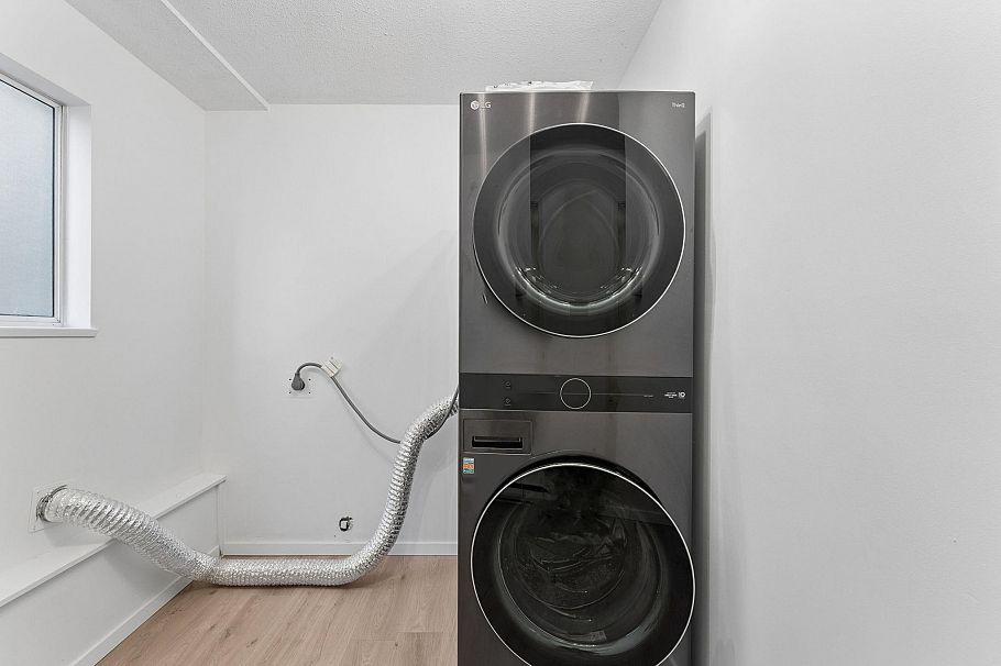 1564 Hope Road North Vancouver, BC - 23