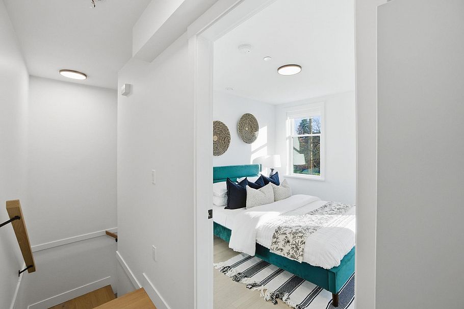 1967 Napier Street Vancouver, BC - 14