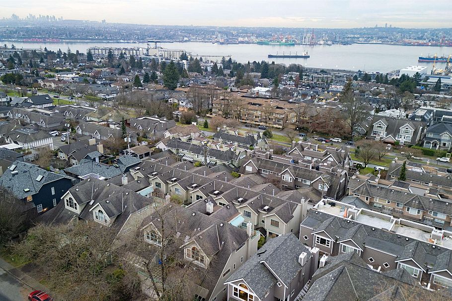 5 229 E 8th Street North Vancouver, BC - 34