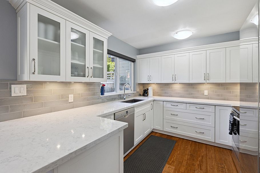 1518 Mahon Avenue North Vancouver, BC - 14