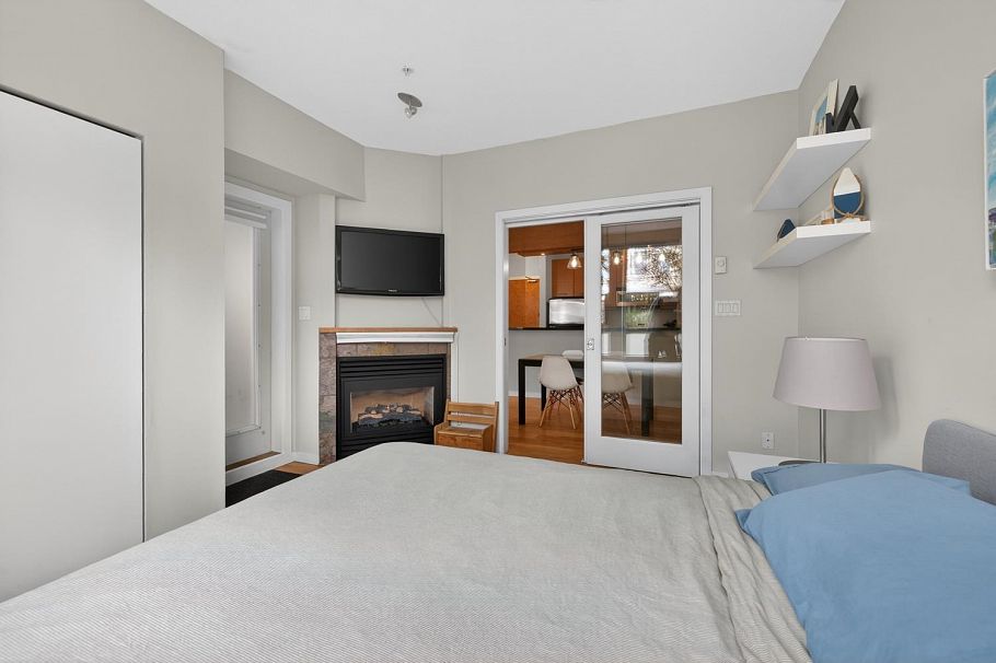 222 560 Raven Woods Drive North Vancouver, BC - 11