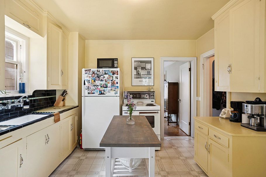 5962 Dunbar Street Vancouver, BC - 11