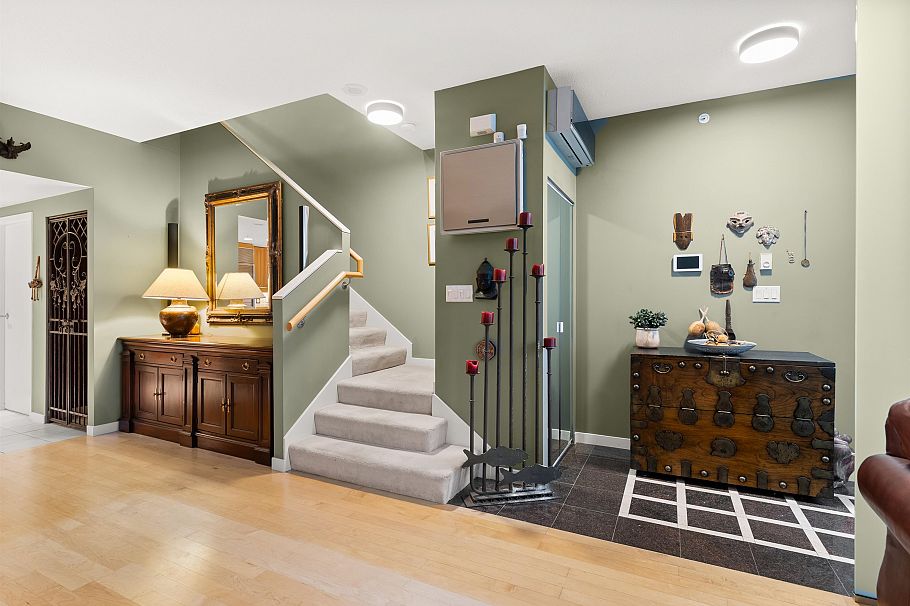 1053 Marinaside Crescent Vancouver, BC - 21