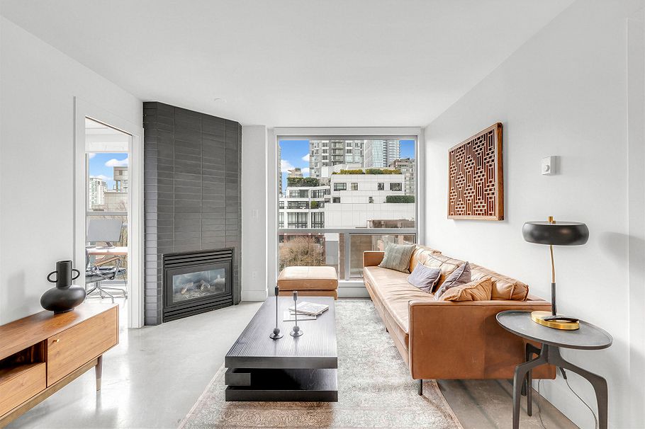 505 928 Richards Street Vancouver, BC - 3