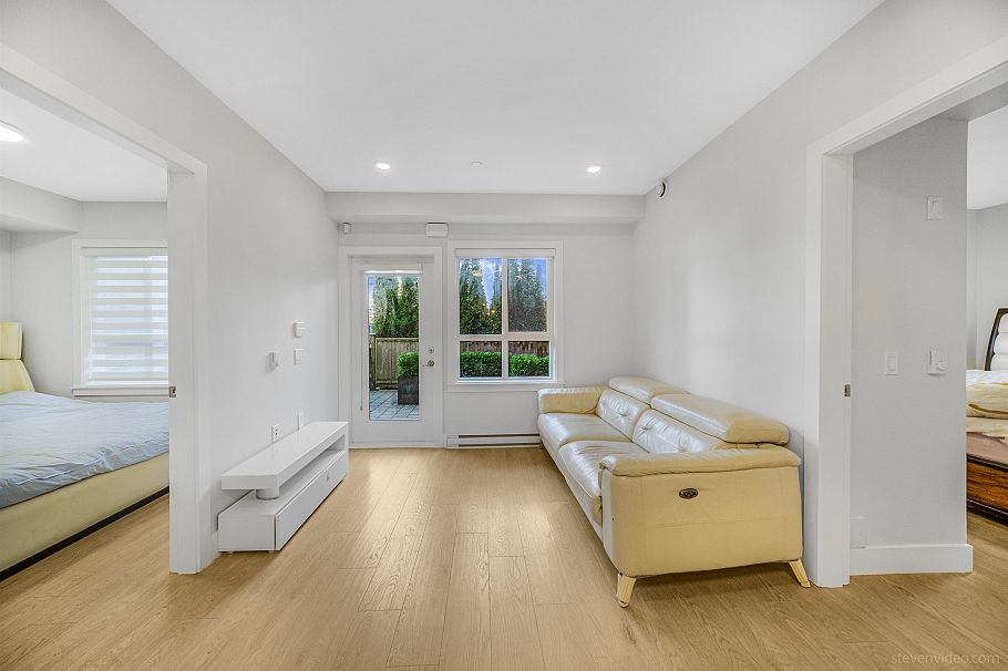 13 2717 Horley Street Vancouver, BC - 8