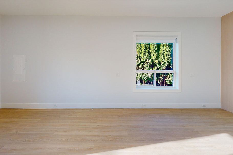 2825 Dundas Street Vancouver, BC - 16