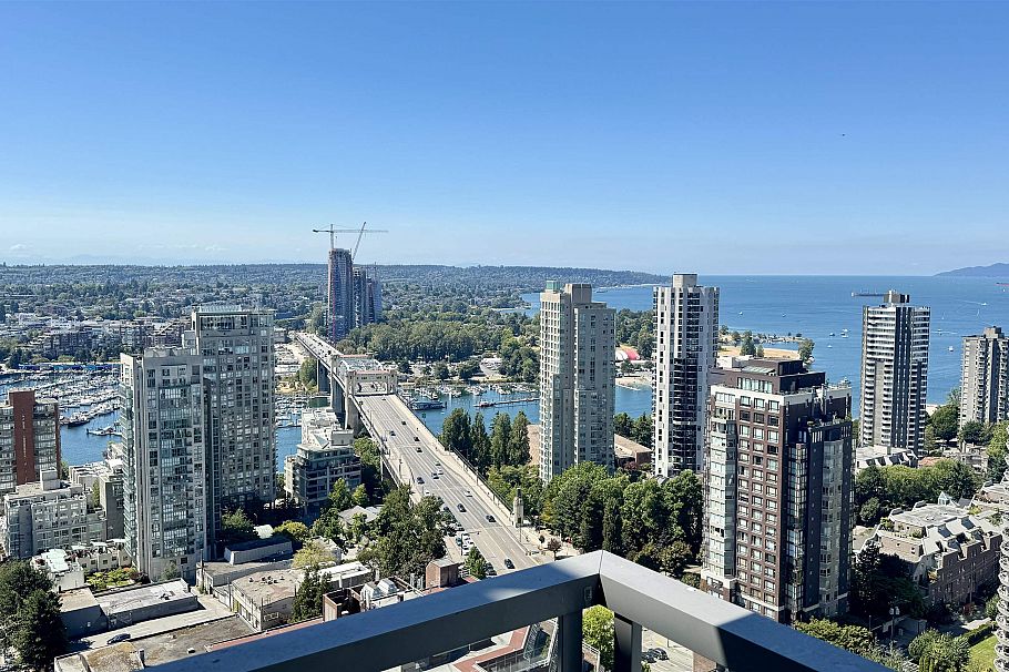 2801 1308 Hornby Street Vancouver, BC - 1