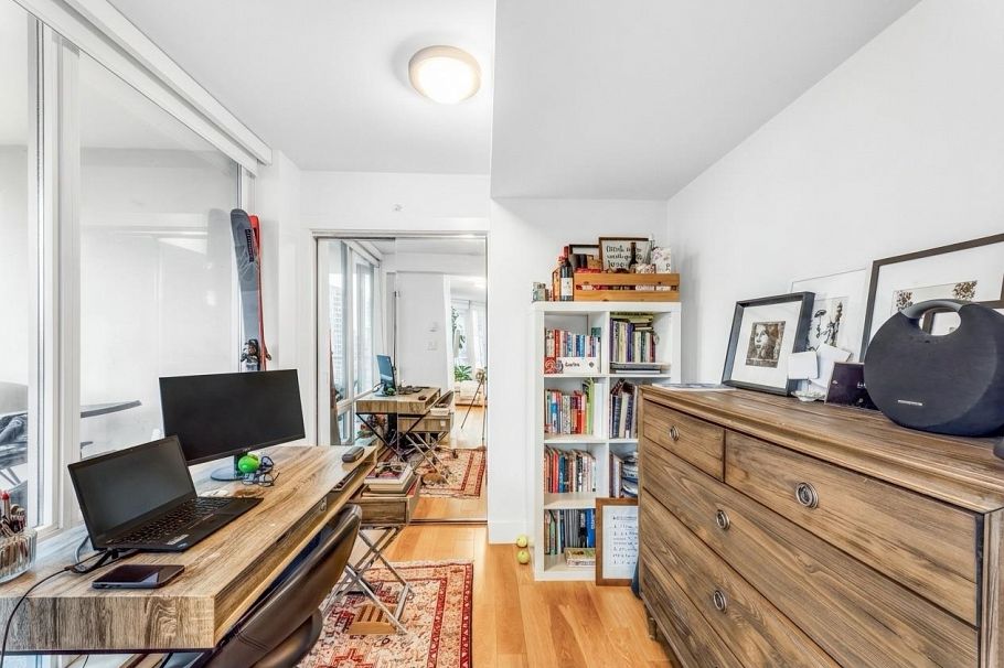 1901 565 Smithe Street Vancouver, BC - 8