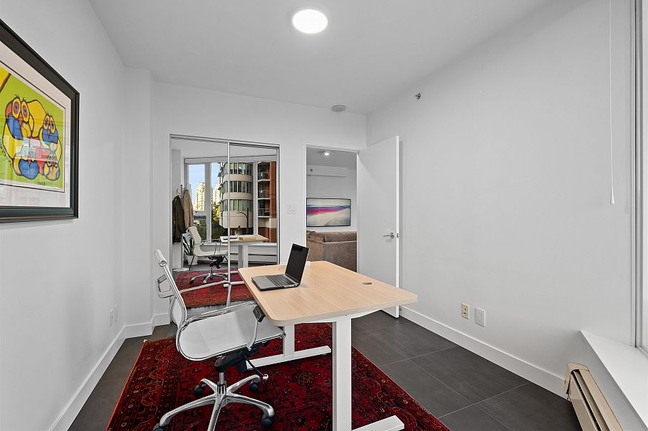 202 689 Abbott Street Vancouver, BC - 27