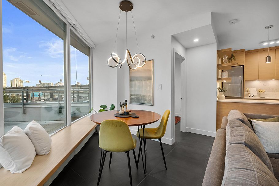 202 689 Abbott Street Vancouver, BC - 6