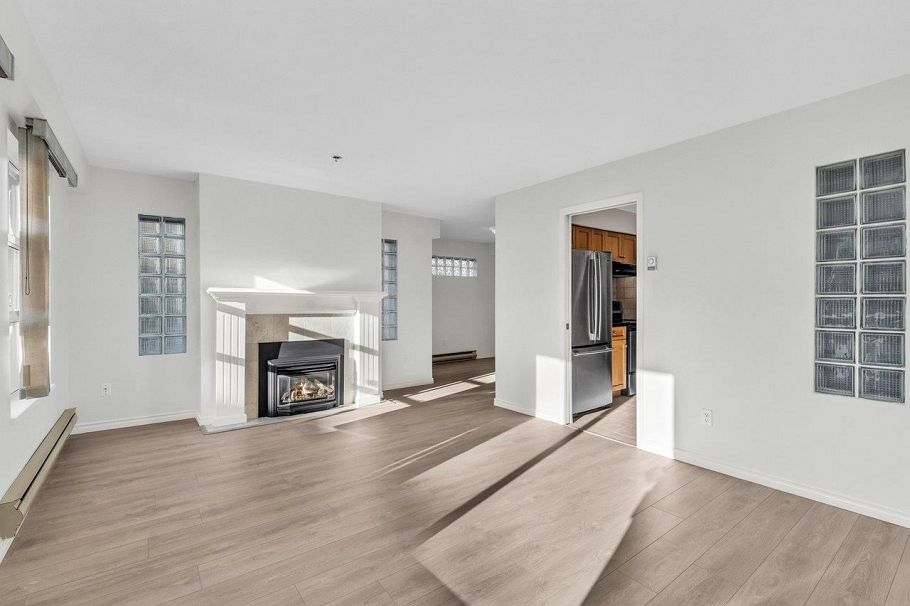 202 966 W 14th Avenue Vancouver, BC - 6