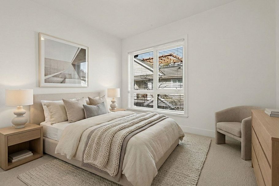 1117 St. Andrews Avenue North Vancouver, BC - 15