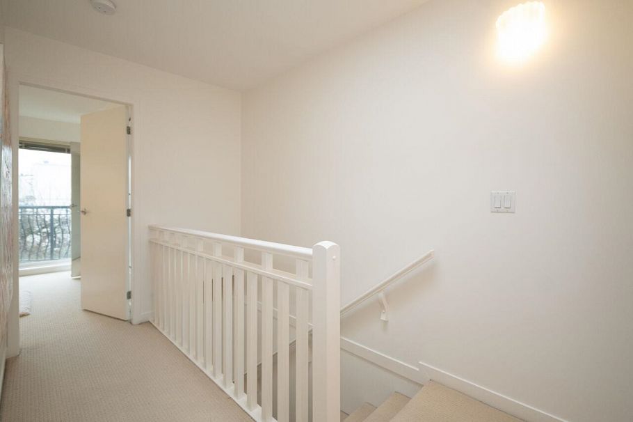 211 692 W 7th Avenue Vancouver, BC - 13