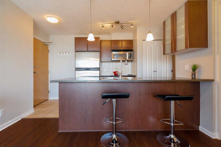 2201 1155 Seymour Street Vancouver, BC - 6