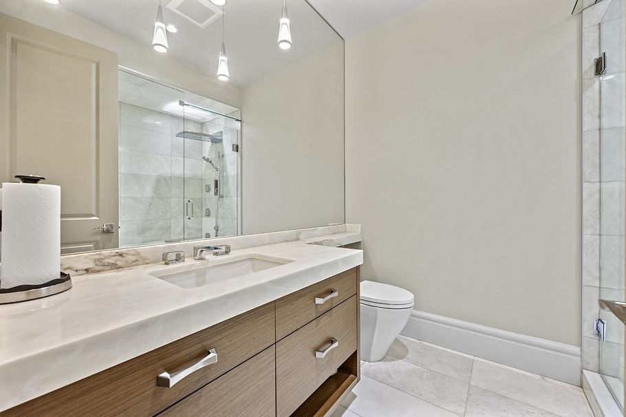 6886 Angus Drive Vancouver, BC - 33