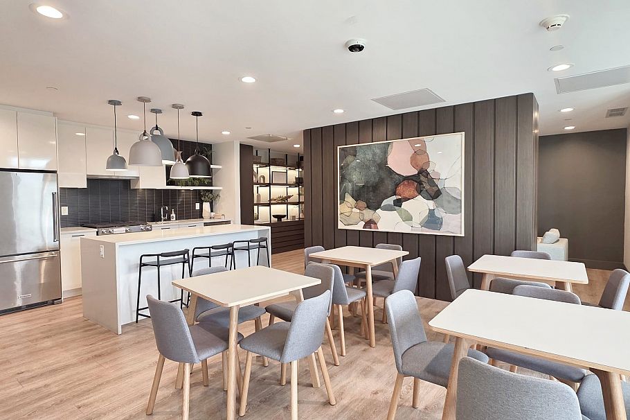 1503 3430 S E Kent Avenue Vancouver, BC - 14