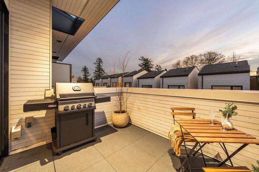 223 650 E 2nd Street North Vancouver, BC - 17