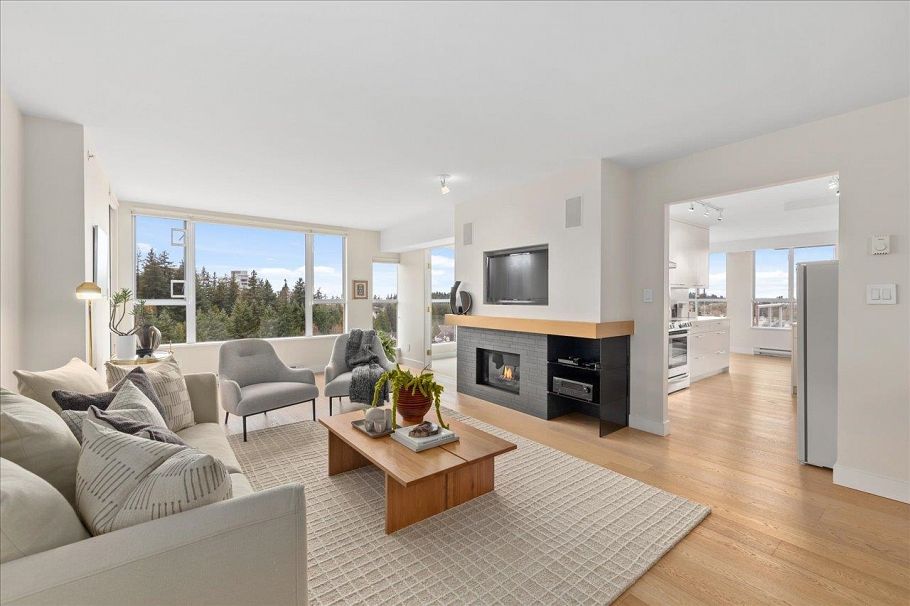 1101 5615 Hampton Place Vancouver, BC - 1