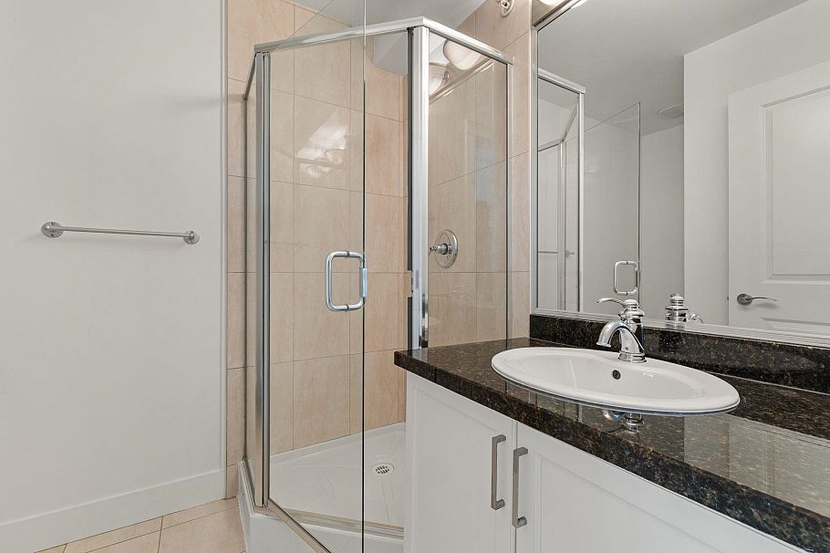 1117 St. Andrews Avenue North Vancouver, BC - 19