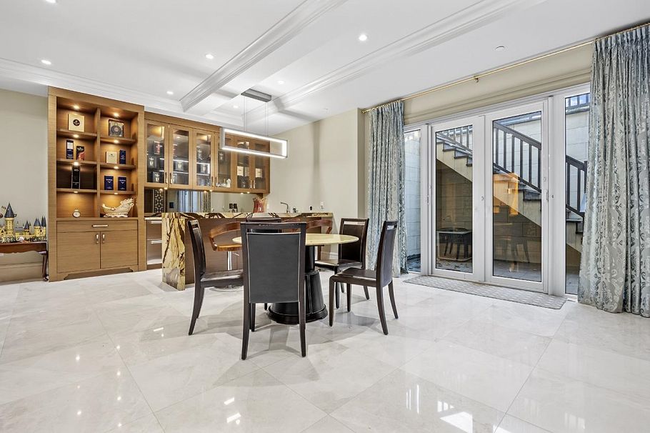 6886 Angus Drive Vancouver, BC - 25