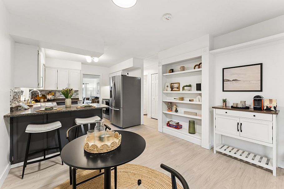 1564 Hope Road North Vancouver, BC - 14