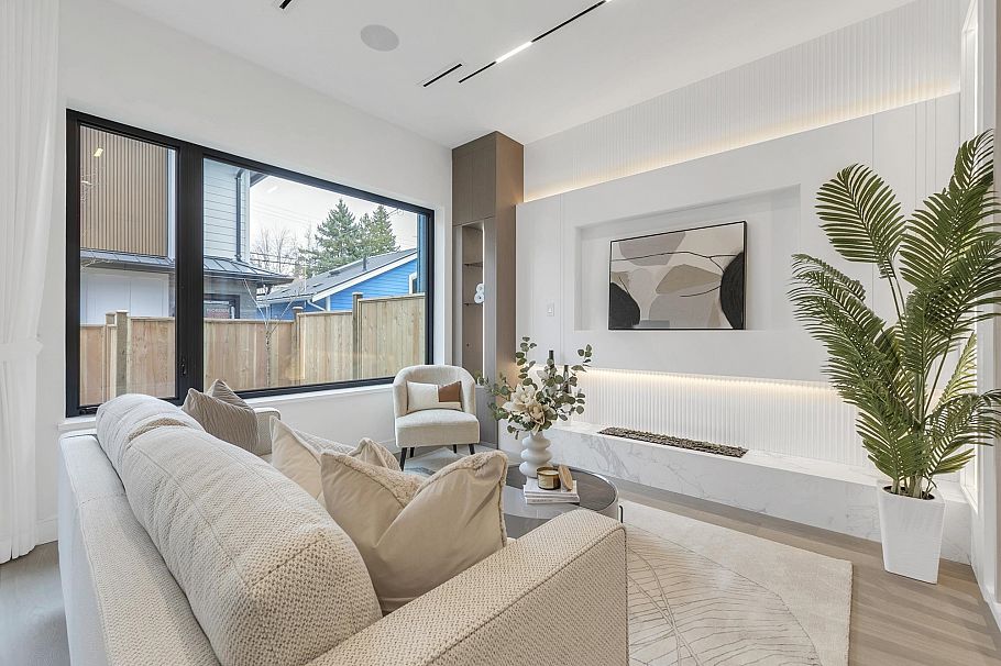 2 4023 W 18th Avenue Vancouver, BC - 3