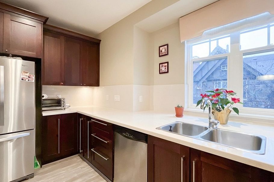 5611 Willow Street Vancouver, BC - 11