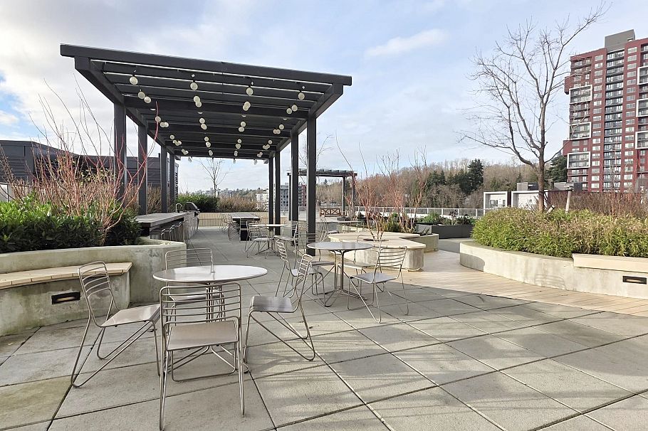 1503 3430 S E Kent Avenue Vancouver, BC - 16