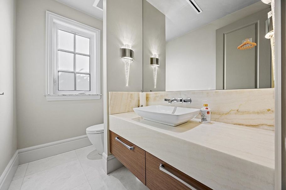 6886 Angus Drive Vancouver, BC - 5