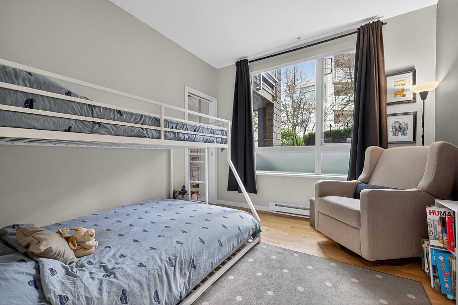 222 560 Raven Woods Drive North Vancouver, BC - 14