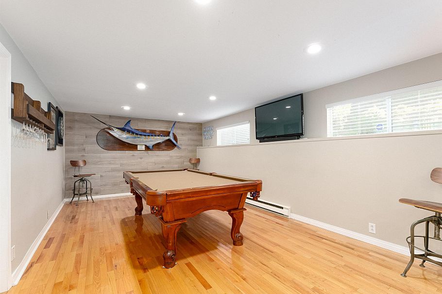 799 Plymouth Drive North Vancouver, BC - 28