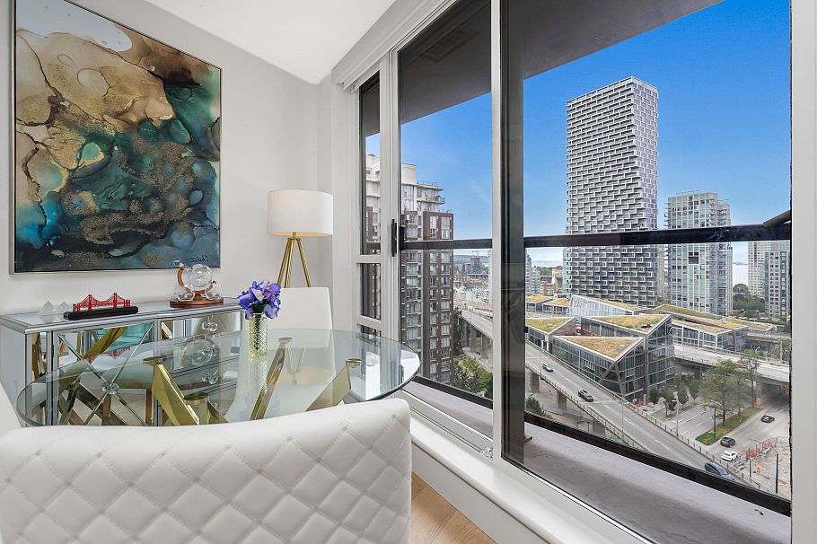 2006 501 Pacifc Street Vancouver, BC - 22