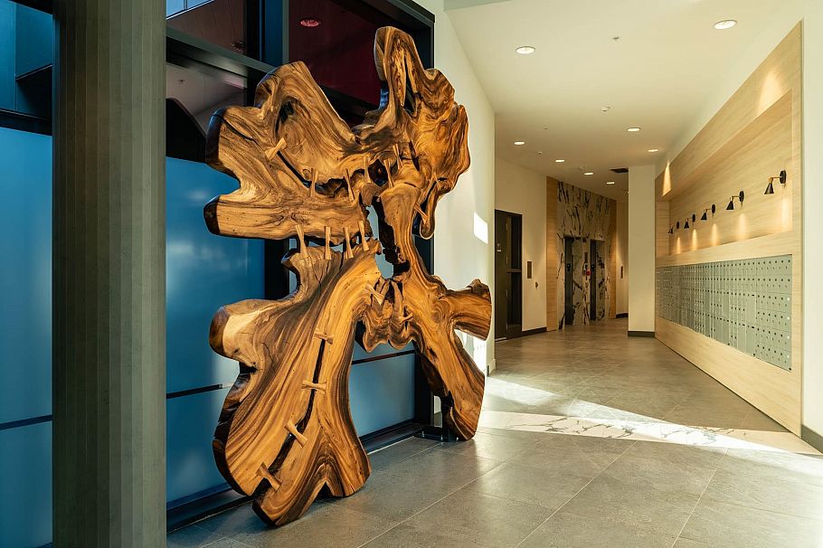 419 422 E 3rd Street North Vancouver, BC - 13