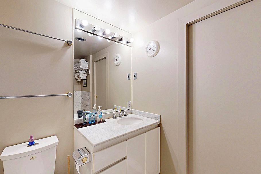 301 1888 Alberni Street Vancouver, BC - 19