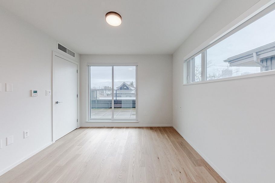 131 765 W 49th Avenue Vancouver, BC - 30