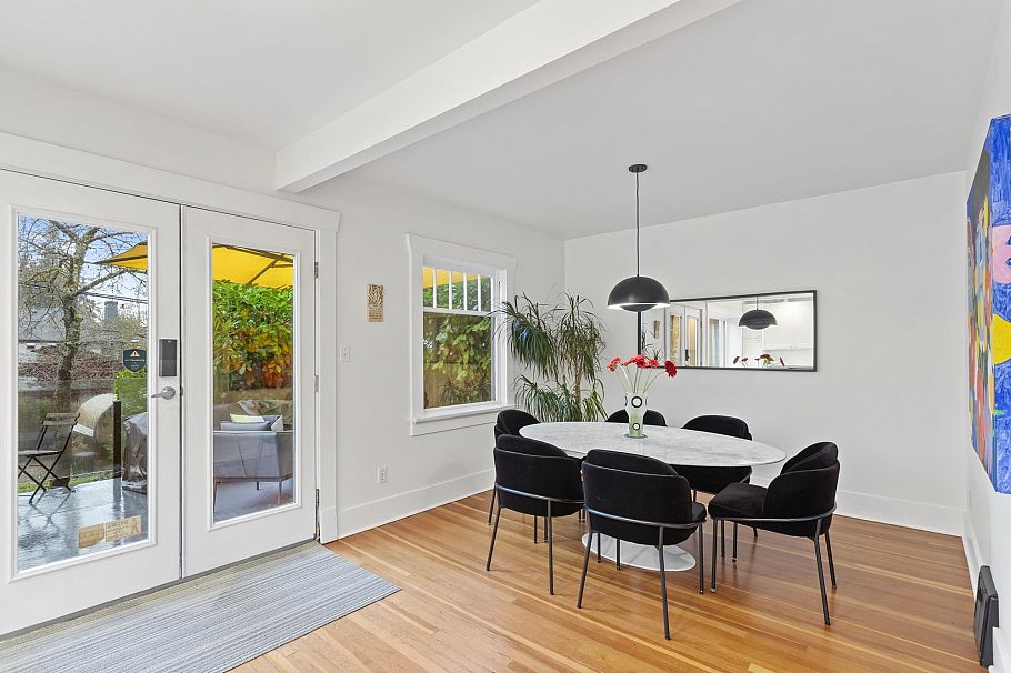 3716 W 30th Avenue Vancouver, BC - 11