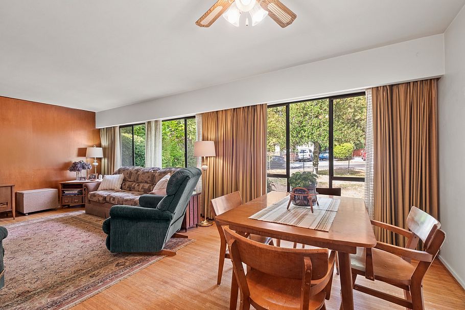 2239 Windridge Drive North Vancouver, BC - 9