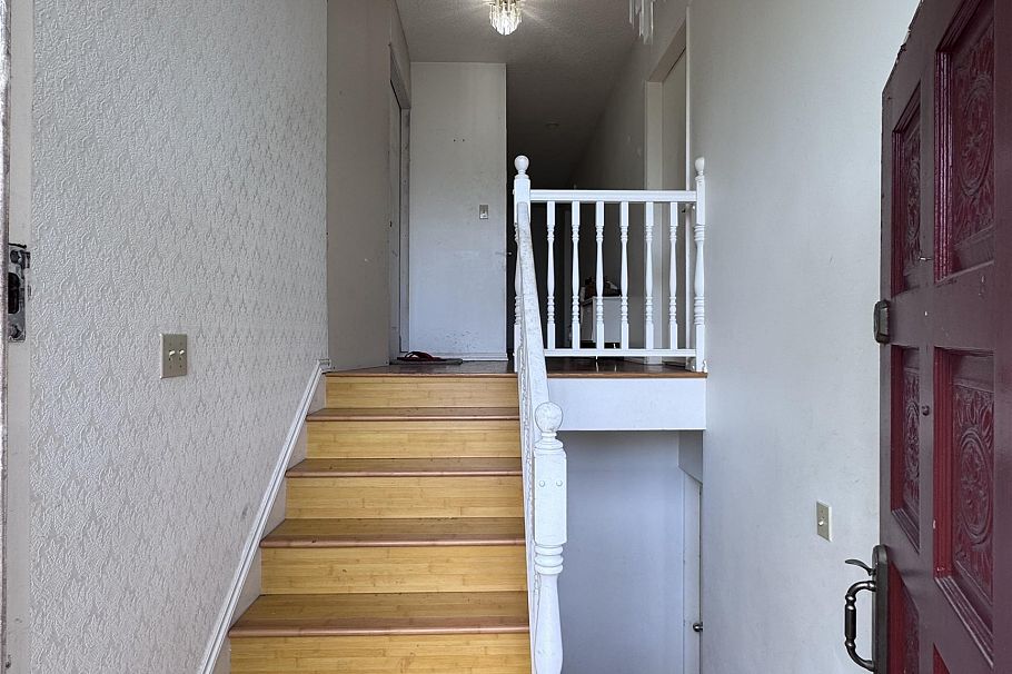 8356 Elliott Street Vancouver, BC - 12